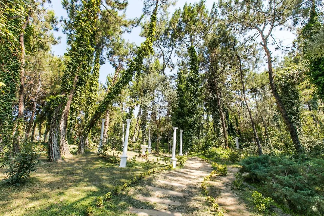Peninsula Pine Club Boutique Hotel & Spa Kusadasi Aparthotel